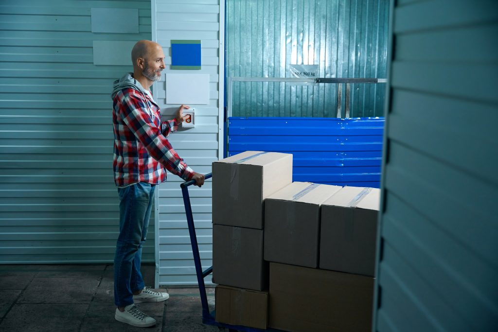 efficient short term commercial storage dubai